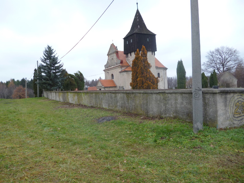 Vysisteni okoli hrbitovni zdi 22.11.2012 2