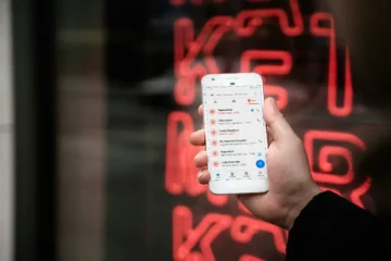 online_scams_phone